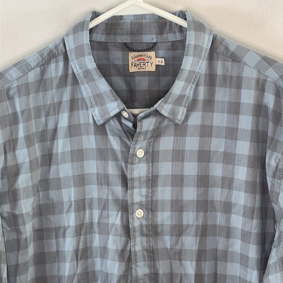 Faherty blue plaid long sleeve button down shirt Size XL - Picture 2 of 11